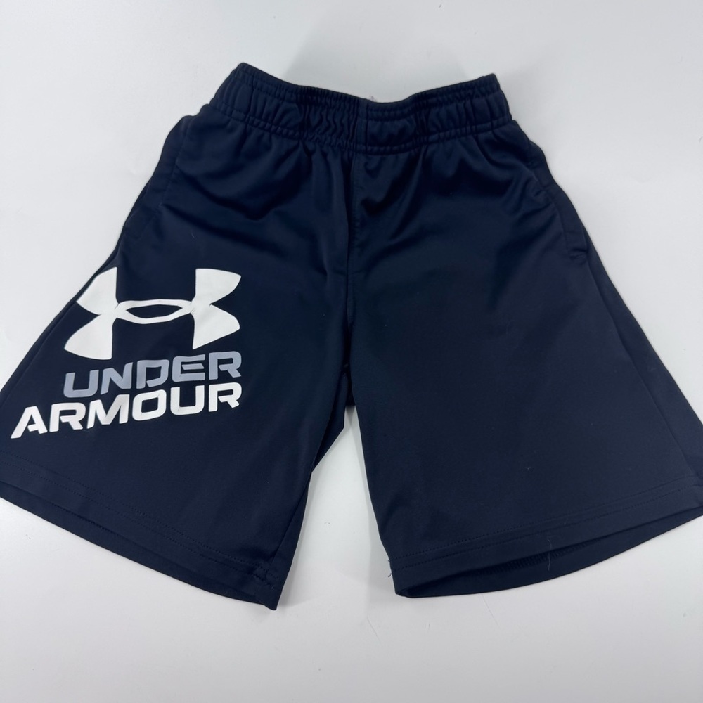 Under Armour Boys Black and White‎ Athletic Shorts